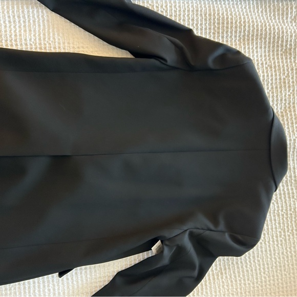 Babaton “Status” Blazer in Black - Picture 5 of 7